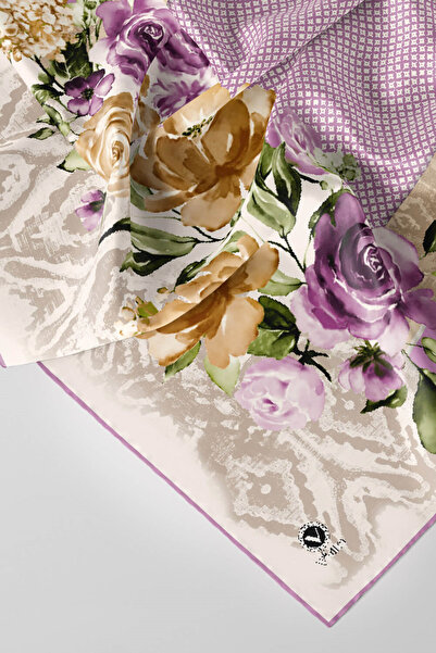 VİOLLA Twill Çiçek Desenli Lila Renkli 90x90 Eşarp (İpek İçermez) Kenar Dikiş...