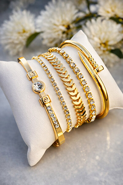 Crc Bijuteri سوار نسائي ذهبي اللون مكون من 5 قطع