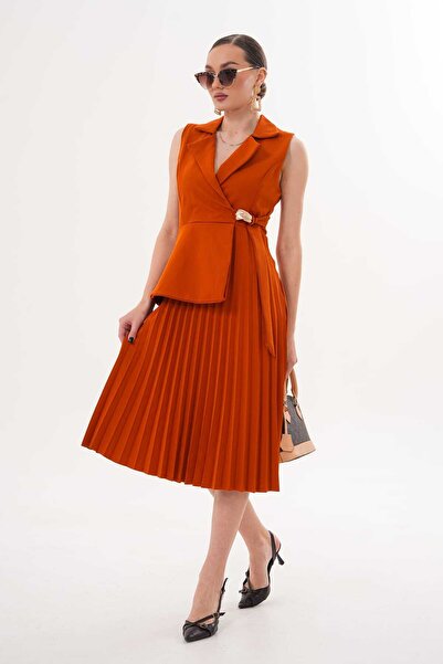 CİXAPLE Αμάνικο φόρεμα με γιακά Με πιέτες