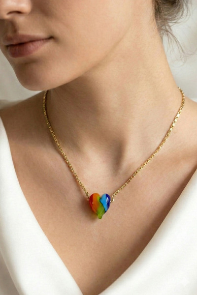 PETEK AKSESUAR Gökkuşağı Kalp El Yapımı Murano Cam Zincir Kolye