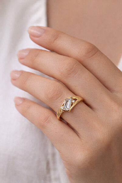 LooRen Butik خاتم نسائي من حجر الزركون باغيت مقاوم للصدأ باللون الذهبي LRN013