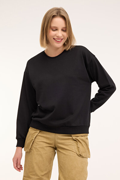 Kinetix WB C NECK 16SN82 4PR Чорна жіноча толстовка