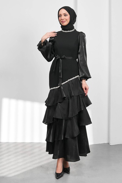 İmajButik Rochie de seară neagră cu guler și fustă cu centură cu pietre