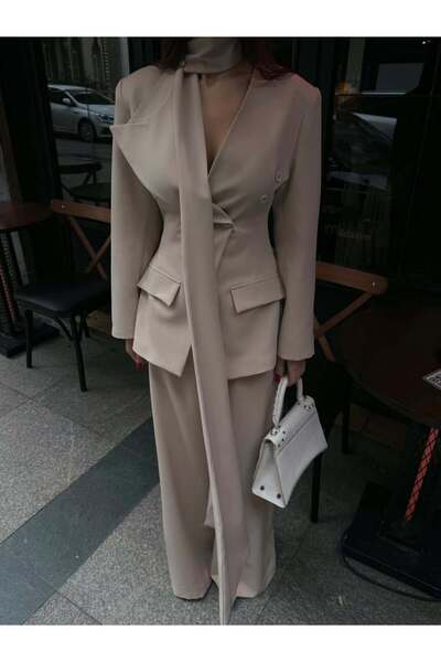 Julidress Κρεμ Σάλι διπλό πέτο Με εφαρμογή στη μέση Σακάκι και παντελόνι pala...