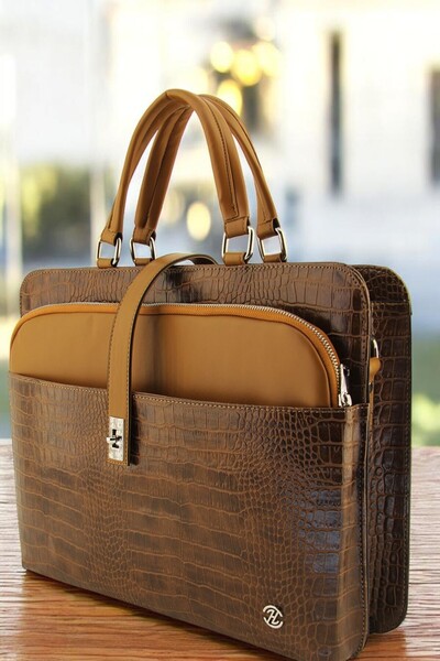 EYLÜL EZGİ BUTİK حقيبة كمبيوتر محمول ومحامي باللون الأسود غير اللامع - مقاس 1...