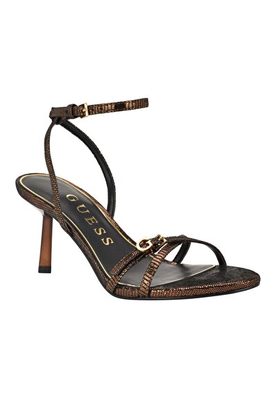 Guess صندل رسمي مفتوح من الأمام بأشرطة مزين بإكسسوارات معدنية على شكل حرف G