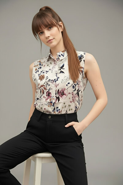 Cassime Women's Purple Floral Bat Short Sleeve Summer Button up Shirt