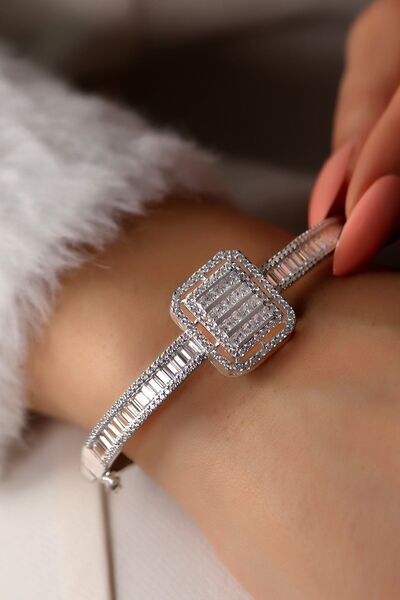 SUNSHINE Euro Star 925 Ayar Trapez Baget Taşlı Gümüş Kelepçe Bileklik