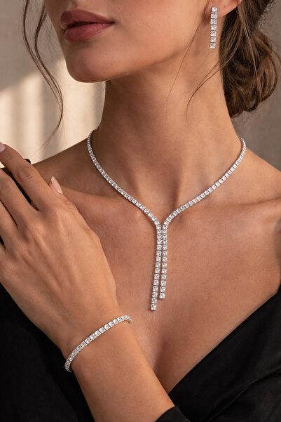 Liva Group Atelier Zirkon Taşlı Su yolu, Kolye, Bileklik ve Küpeden oluşan şı...