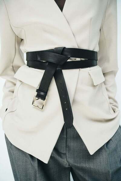 H&M بليزر من الجيرسيه بدون ياقة