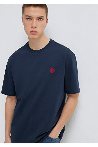 Mavi Logo İşlemeli Lacivert Basic Tişört Loose Fit / Bol Rahat Kesim 067074-3...