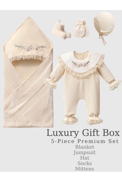 Naka Concept Layla 100% Cotton Girl Baby 5-Piece Hospital Discharge Gift Set |Lace Newborn Set