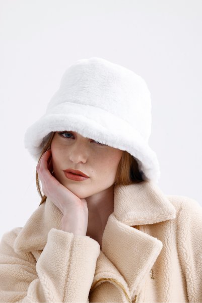 nord arc White Vegan Fur Plush Winter Women's Premium Bucket Hat