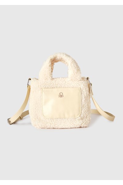 United Colors of Benetton Дамска чанта през рамо с лого и джоб в цвят екрю