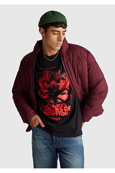 United Colors of Benetton Men's black-red 100% Cotton regular fit stranger th...
