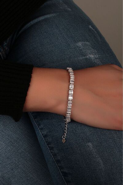 SUNSHINE 925 Ayar Rodyum Kaplamalı Baget Taşlı Tasarım Gümüş Bileklik