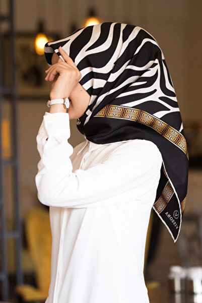 Vissona Eșarfă 100% mătase twill, alb-negru, 90x90, cu model zebră. Metodă de...