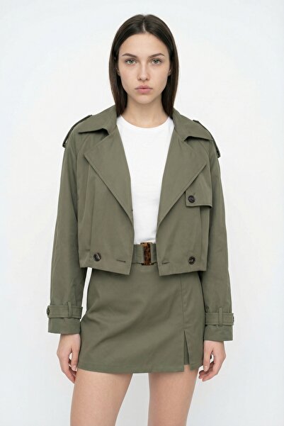 Quzu Κοντή καμπαρντίνα με διπλό γιακά και επωνυμία, χακί