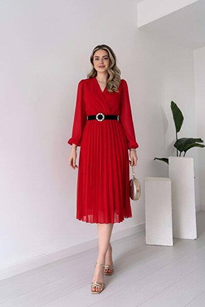 DÖPİYES Φόρεμα μίντι με διπλό στήθος, από ύφασμα σιφόν, με επένδυση και φαρδι...