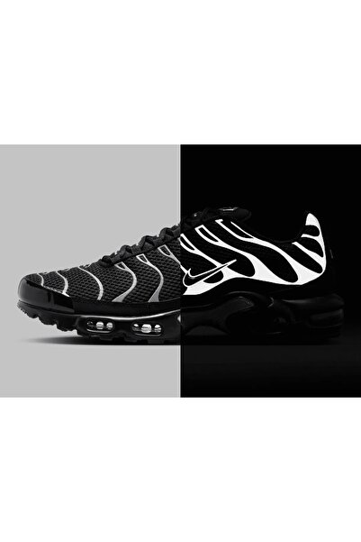 Nike Air Max Plus TN Reflektörlü HQ3029-001