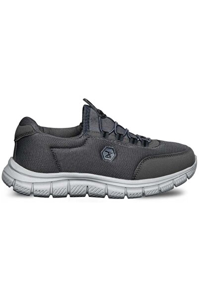 Kids Club Shoes حذاء تكسين 537 الرياضي للرجال FUME