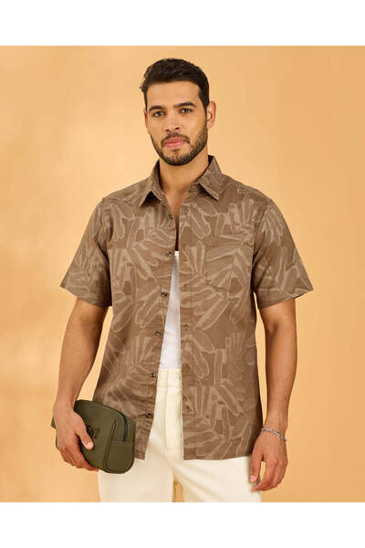 REDTAG قميص رجالي أسود من قماش جاكار بياقة عادية