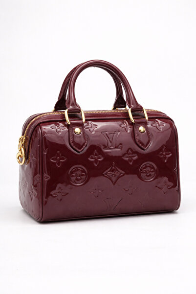 GENERAL'S A women's Clutch Bag with a luxurious, glossy design, suitable for ...