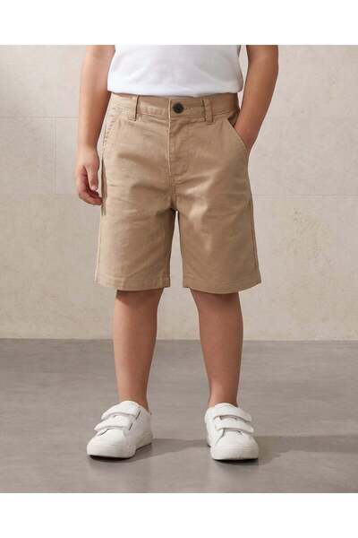REDTAG شورتات تشينو للأولاد بلون بني فاتح
