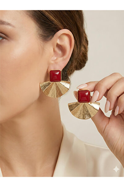 Pelin Aksesuar Red Stone Gold Fan-Shaped Earrings