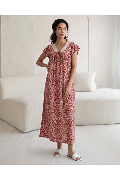 REDTAG Women Printed Burgundy Nightgown