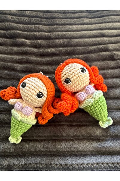 amigurumibaby سلسلة مفاتيح محبوكة على شكل حورية البحر أميجورومي