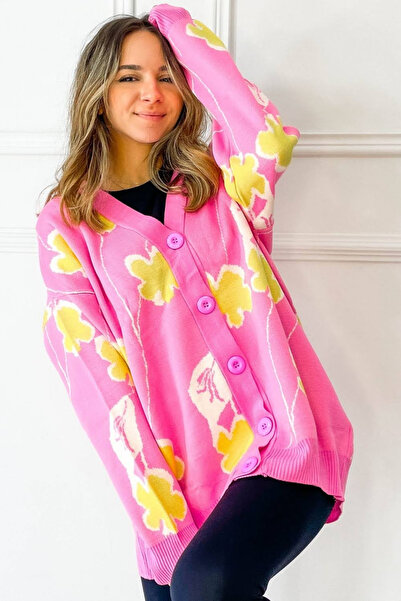 Mad Diva Pink Cardigan with Flowers, Kirra