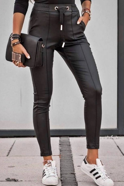 Mad Diva Black Padded Pants with Drawstring and Pockets