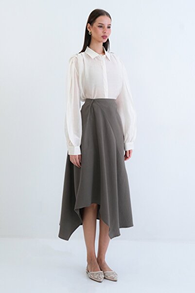 VAGGON Asymmetric Cut Skirt
