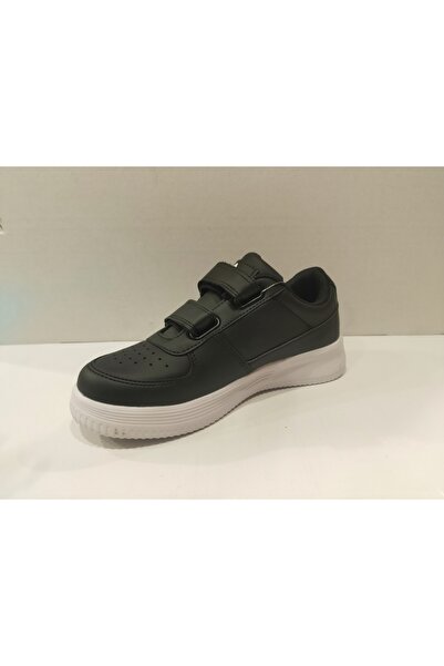 MasmaviMilla Black Sports Shoes with White Soles and Side Stripes