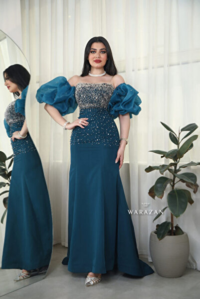 Warazan Evening dress with embroidery, suitable for special occasions.