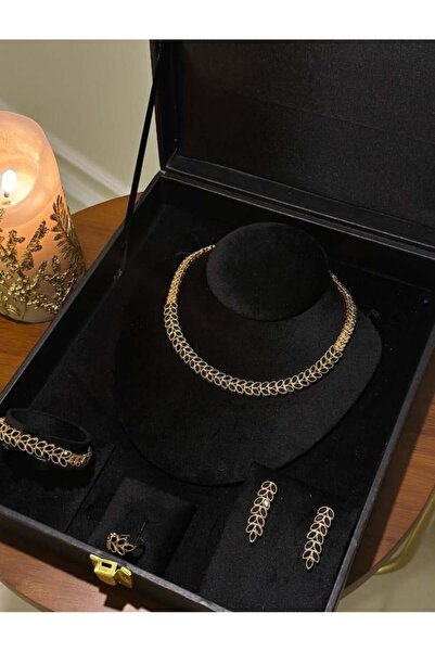 vanus fashion طقم اكسسوار ذهبي A1483