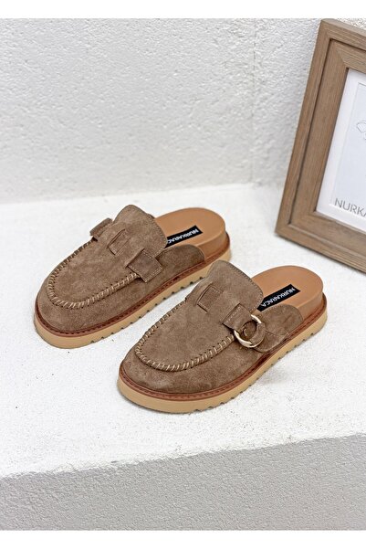 NUR KARACA 26Y-180-59084 Genuine Suede Leather Buckle Detail Women's Closed C...
