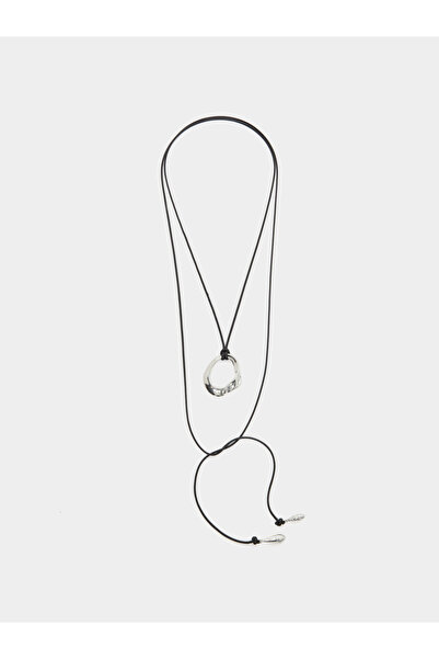 Styli Silver Circle Pendant Necklace