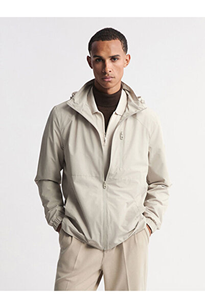 LC Waikiki Rmz Gi̇yi̇m Farkiyla Standardfit Hooded Men's Raincoat