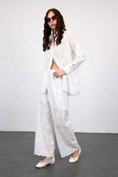 5in1Canpolat Set cămașă și pantaloni brodate cu flori, culoare ecru 38264