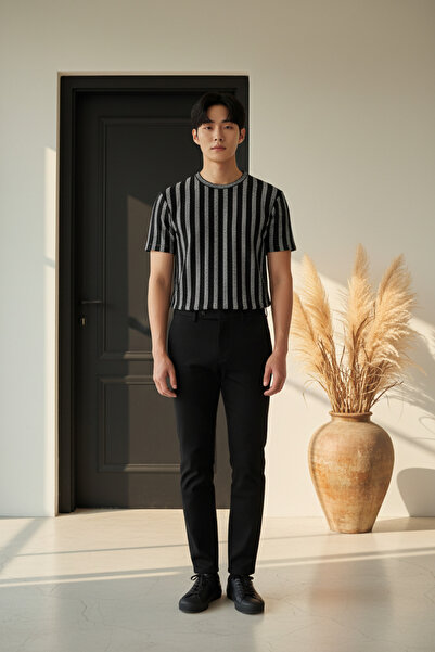 YŞRLİNE COLLECTİON YŞR Ανδρικό T-shirt με κάθετες ρίγες – Μοντέρνα στενή γραμ...