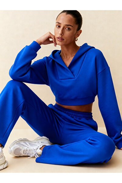 LAPS Casi̇ Women's Hooded V-Neck Pipe Leg Sweatpants Set