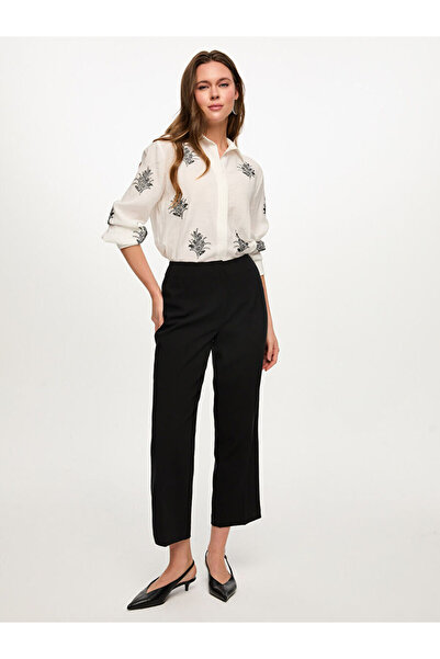 Faik Sönmez Önden Pensli Slim Fit Capri S26CPR005