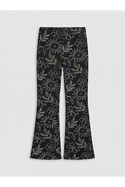 LC Waikiki Rmz Gi̇yi̇m Farkiyla Floral Embroidered Spanish Flared Girls' Legg...