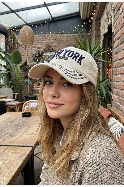 LAGRANZE Urban Legacy Cap – Premium Unisex Hat with Embroidery Detail