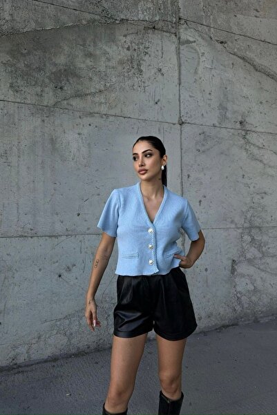 Auroveen V-Neck Short-Sleeved Buttoned Knitwear Cardigan Av2020