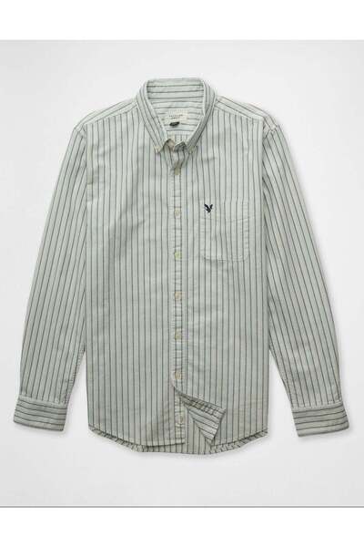 AMERICAN EAGLE قميص AE Oxford بقصّة Slim Fit وبأزرار للاستخدام اليومي