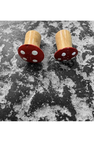 ZİORA HOME 2-Piece Wooden Cork Salt and Pepper Shaker Decorative Set Red