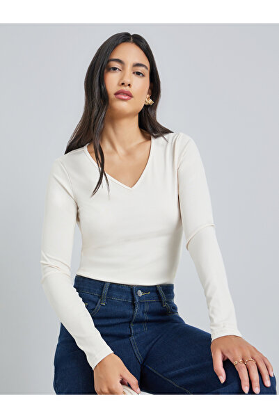 Styli White Ribbed Knit Long Sleeve Top